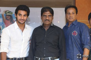 Pyaar Mein Padipoyane Movie Success Meet